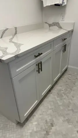 Proyecto de gabinete claro 6